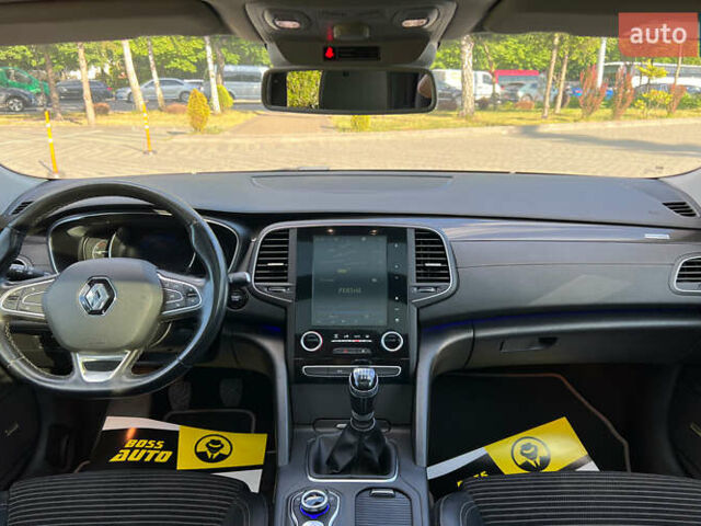 Белый Рено Talisman, объемом двигателя 1.6 л и пробегом 178 тыс. км за 16999 $, фото 9 на Automoto.ua