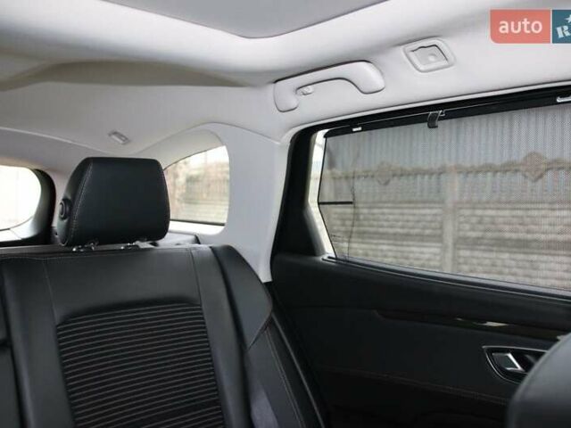 Білий Рено Talisman, об'ємом двигуна 1.6 л та пробігом 175 тис. км за 16950 $, фото 25 на Automoto.ua