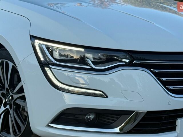 Білий Рено Talisman, об'ємом двигуна 1.6 л та пробігом 240 тис. км за 11999 $, фото 3 на Automoto.ua