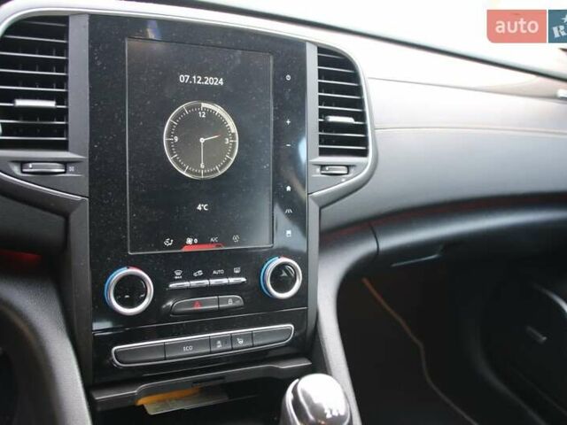 Білий Рено Talisman, об'ємом двигуна 1.6 л та пробігом 175 тис. км за 16950 $, фото 41 на Automoto.ua