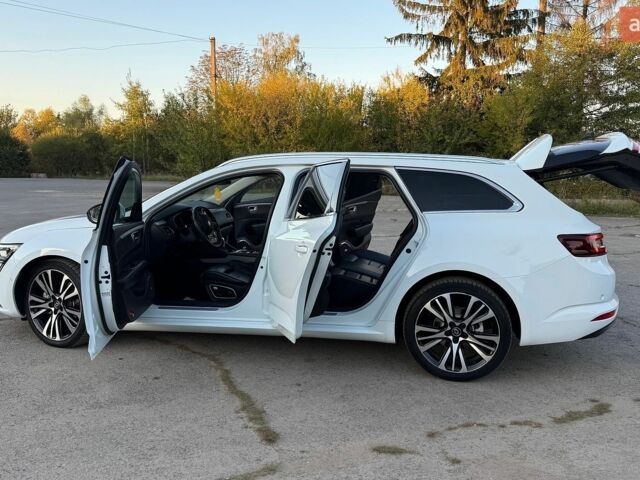Білий Рено Talisman, об'ємом двигуна 1.6 л та пробігом 240 тис. км за 11999 $, фото 53 на Automoto.ua
