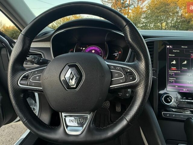 Білий Рено Talisman, об'ємом двигуна 1.6 л та пробігом 240 тис. км за 11999 $, фото 64 на Automoto.ua