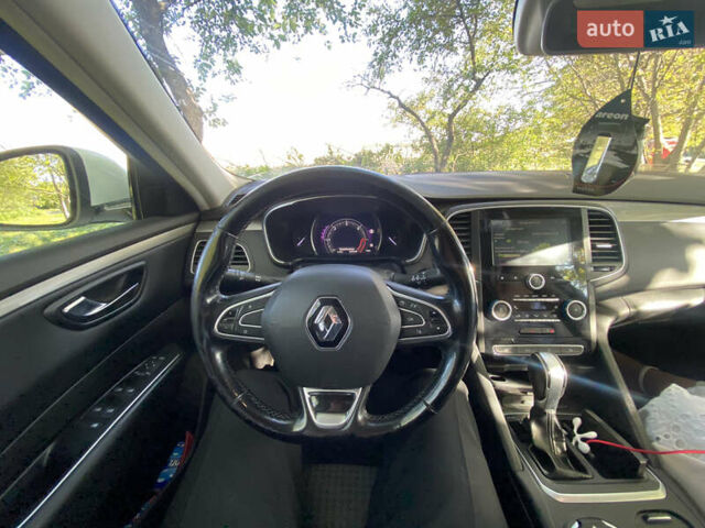 Білий Рено Talisman, об'ємом двигуна 1.6 л та пробігом 260 тис. км за 12700 $, фото 8 на Automoto.ua