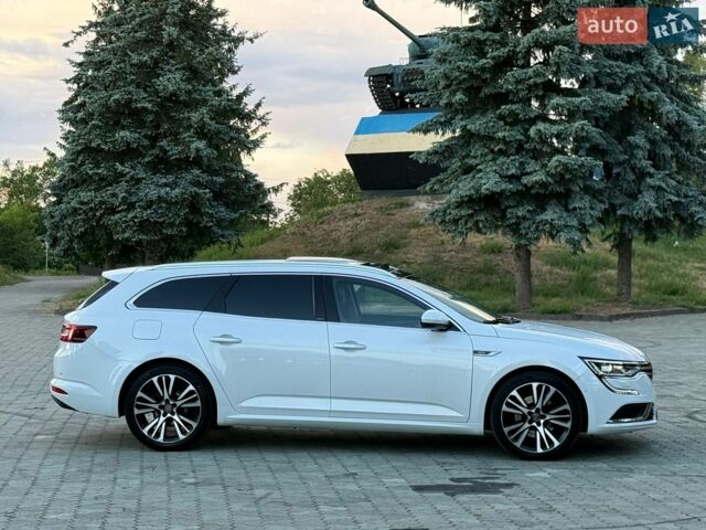 Білий Рено Talisman, об'ємом двигуна 1.6 л та пробігом 182 тис. км за 15800 $, фото 3 на Automoto.ua