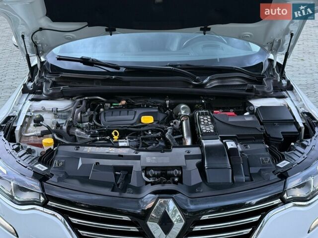 Білий Рено Talisman, об'ємом двигуна 1.6 л та пробігом 182 тис. км за 15800 $, фото 92 на Automoto.ua