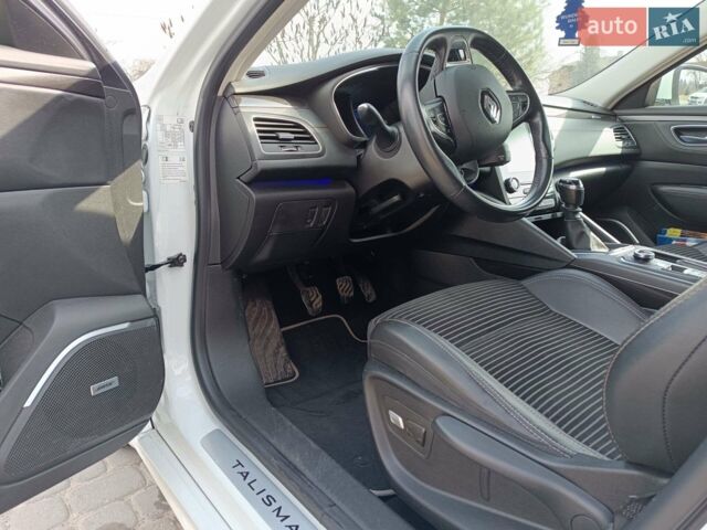 Білий Рено Talisman, об'ємом двигуна 1.6 л та пробігом 180 тис. км за 15900 $, фото 13 на Automoto.ua