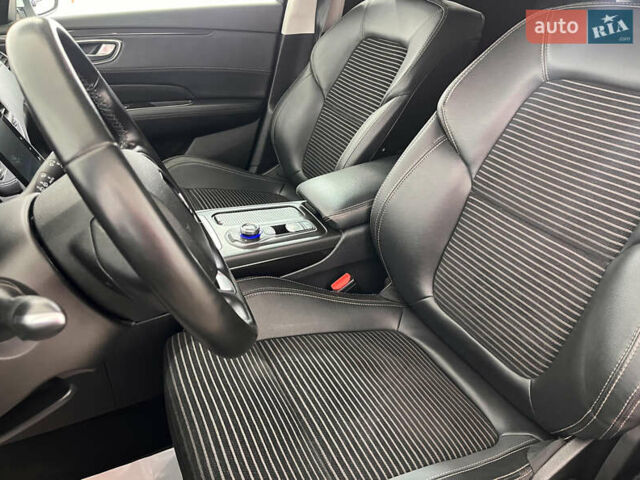 Білий Рено Talisman, об'ємом двигуна 1.6 л та пробігом 188 тис. км за 14950 $, фото 6 на Automoto.ua