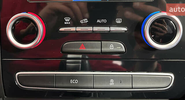 Білий Рено Talisman, об'ємом двигуна 1.6 л та пробігом 188 тис. км за 14950 $, фото 20 на Automoto.ua