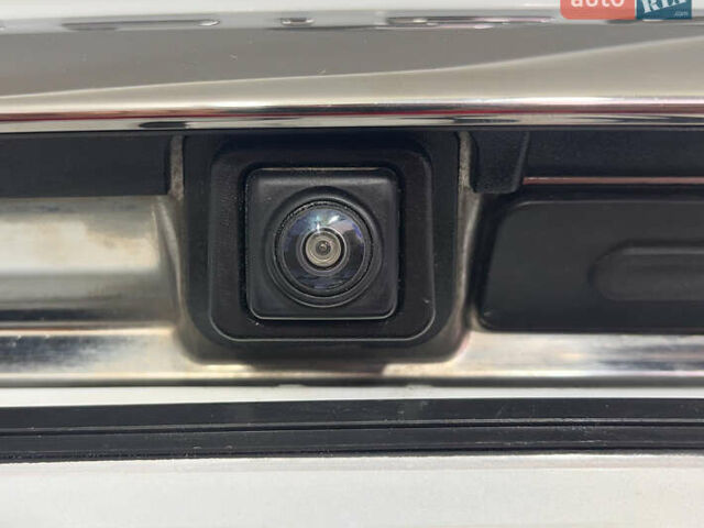 Білий Рено Talisman, об'ємом двигуна 1.6 л та пробігом 188 тис. км за 14950 $, фото 37 на Automoto.ua