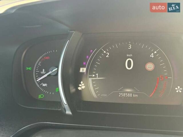 Белый Рено Talisman, объемом двигателя 1.46 л и пробегом 258 тыс. км за 12999 $, фото 28 на Automoto.ua