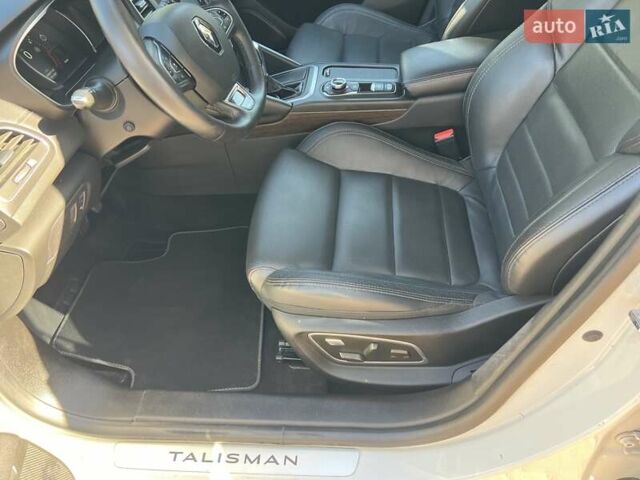 Белый Рено Talisman, объемом двигателя 1.5 л и пробегом 172 тыс. км за 14150 $, фото 45 на Automoto.ua
