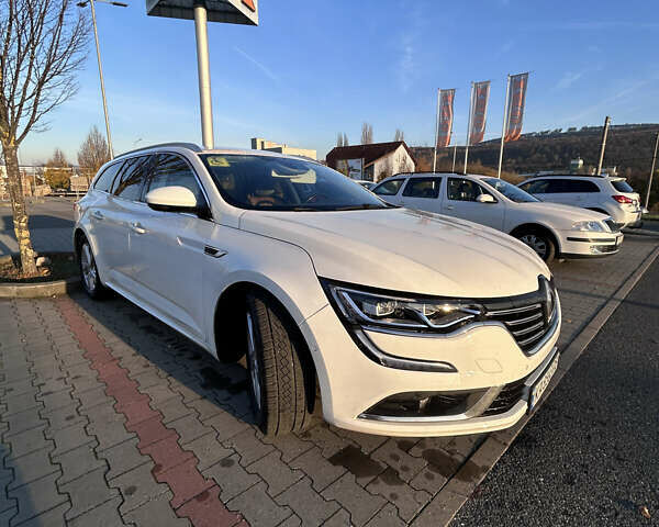 Белый Рено Talisman, объемом двигателя 2 л и пробегом 211 тыс. км за 20000 $, фото 7 на Automoto.ua