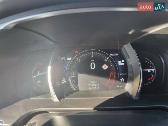 Білий Рено Talisman, об'ємом двигуна 2 л та пробігом 109 тис. км за 22300 $, фото 80 на Automoto.ua