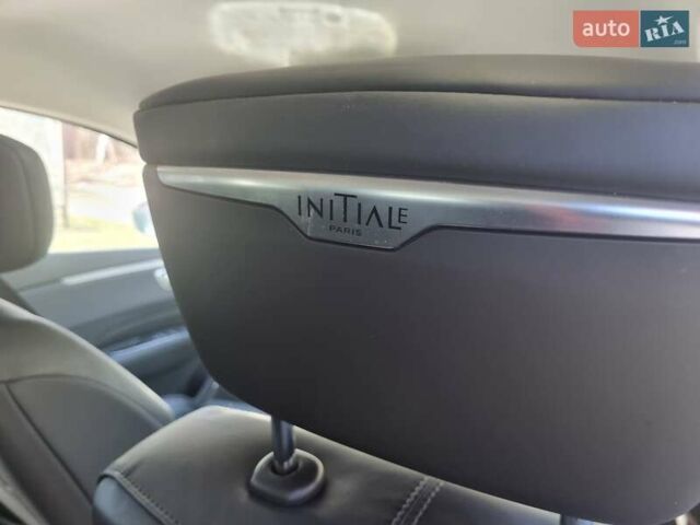 Білий Рено Talisman, об'ємом двигуна 2 л та пробігом 109 тис. км за 22300 $, фото 73 на Automoto.ua