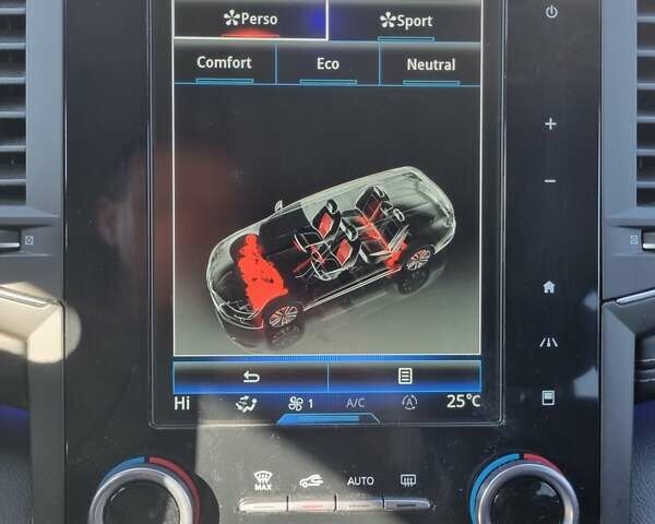 Білий Рено Talisman, об'ємом двигуна 2 л та пробігом 109 тис. км за 22300 $, фото 68 на Automoto.ua