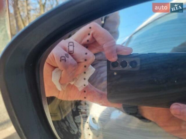 Білий Рено Talisman, об'ємом двигуна 2 л та пробігом 109 тис. км за 22300 $, фото 51 на Automoto.ua