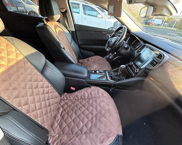 Белый Рено Talisman, объемом двигателя 2 л и пробегом 211 тыс. км за 20000 $, фото 11 на Automoto.ua