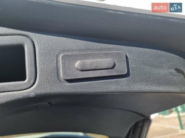 Білий Рено Talisman, об'ємом двигуна 2 л та пробігом 109 тис. км за 22300 $, фото 17 на Automoto.ua