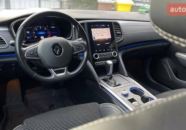 Белый Рено Talisman, объемом двигателя 2 л и пробегом 199 тыс. км за 19600 $, фото 17 на Automoto.ua