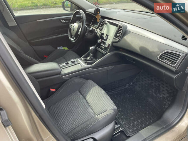 Бежевый Рено Talisman, объемом двигателя 1.5 л и пробегом 280 тыс. км за 13000 $, фото 7 на Automoto.ua