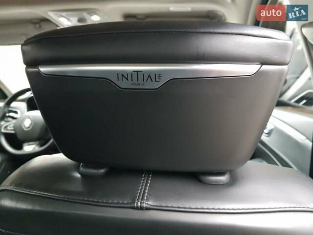 Чорний Рено Talisman, об'ємом двигуна 1.6 л та пробігом 178 тис. км за 15900 $, фото 138 на Automoto.ua