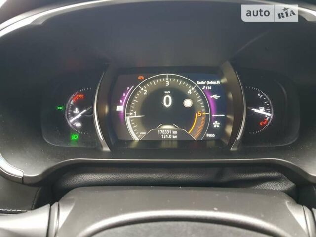 Черный Рено Talisman, объемом двигателя 1.6 л и пробегом 178 тыс. км за 16300 $, фото 11 на Automoto.ua