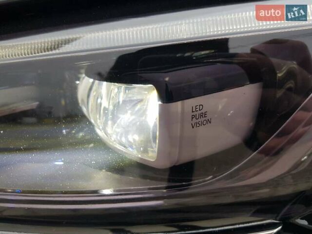 Черный Рено Talisman, объемом двигателя 1.6 л и пробегом 178 тыс. км за 16300 $, фото 46 на Automoto.ua