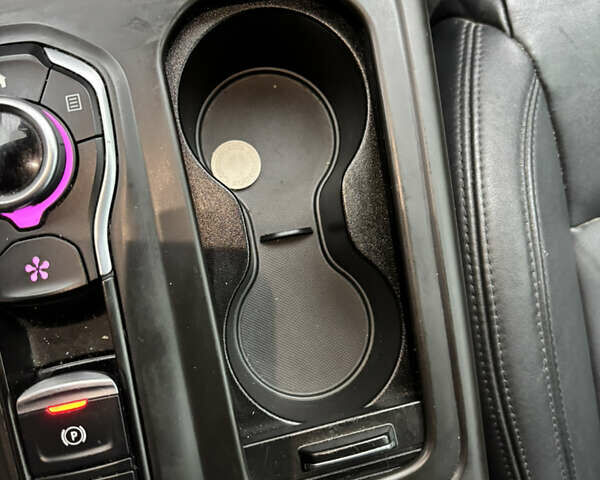 Черный Рено Talisman, объемом двигателя 1.6 л и пробегом 250 тыс. км за 12500 $, фото 62 на Automoto.ua