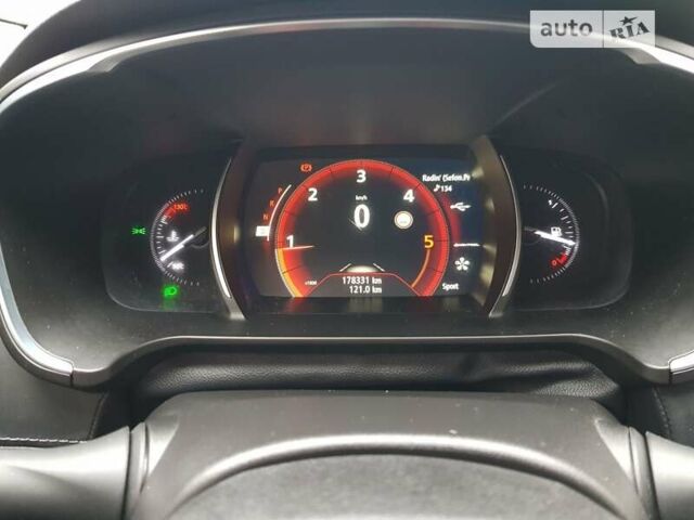 Черный Рено Talisman, объемом двигателя 1.6 л и пробегом 178 тыс. км за 16300 $, фото 12 на Automoto.ua