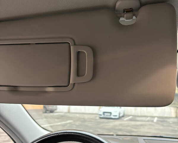 Черный Рено Talisman, объемом двигателя 1.6 л и пробегом 250 тыс. км за 12500 $, фото 69 на Automoto.ua