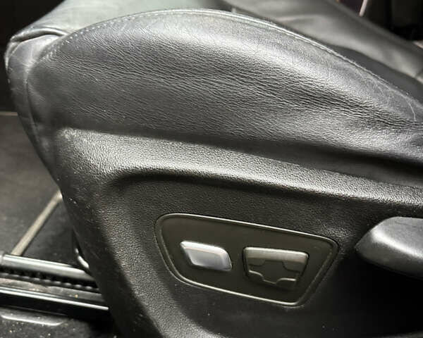 Черный Рено Talisman, объемом двигателя 1.6 л и пробегом 250 тыс. км за 12500 $, фото 43 на Automoto.ua