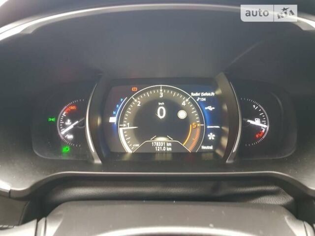 Черный Рено Talisman, объемом двигателя 1.6 л и пробегом 178 тыс. км за 16300 $, фото 8 на Automoto.ua