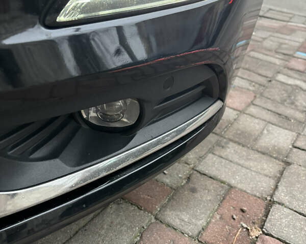 Черный Рено Talisman, объемом двигателя 1.6 л и пробегом 250 тыс. км за 12500 $, фото 18 на Automoto.ua