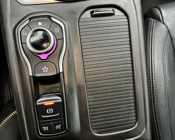 Черный Рено Talisman, объемом двигателя 1.6 л и пробегом 250 тыс. км за 12500 $, фото 63 на Automoto.ua