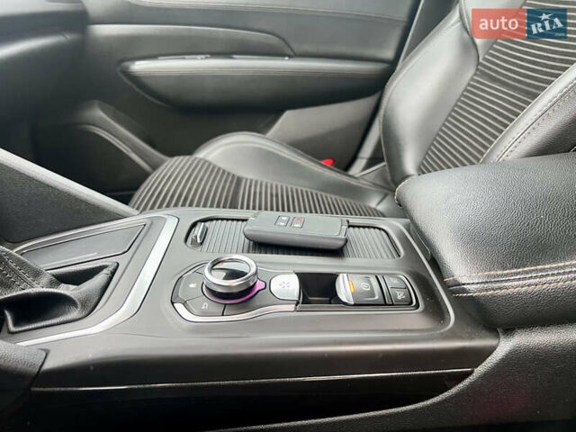 Черный Рено Talisman, объемом двигателя 1.6 л и пробегом 290 тыс. км за 15500 $, фото 46 на Automoto.ua