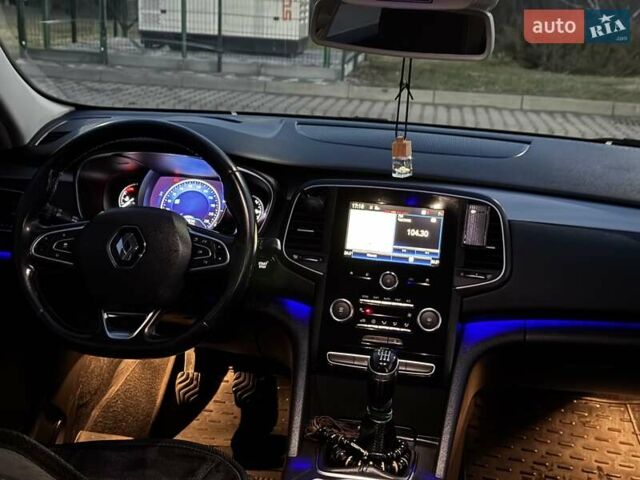 Черный Рено Talisman, объемом двигателя 0 л и пробегом 238 тыс. км за 12400 $, фото 10 на Automoto.ua