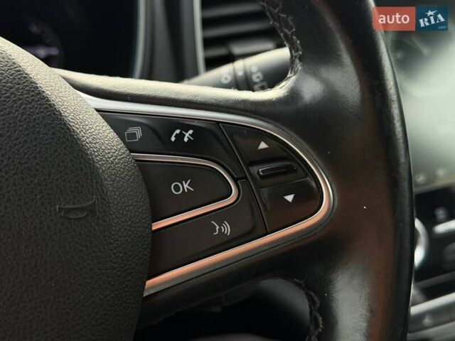 Черный Рено Talisman, объемом двигателя 1.6 л и пробегом 225 тыс. км за 12800 $, фото 50 на Automoto.ua