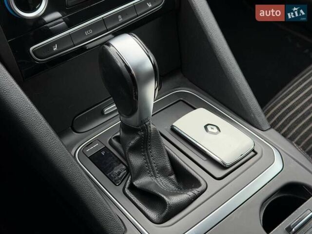 Черный Рено Talisman, объемом двигателя 1.6 л и пробегом 225 тыс. км за 12800 $, фото 55 на Automoto.ua