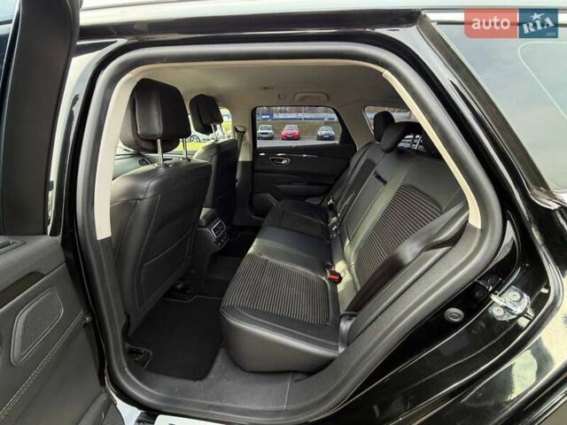 Черный Рено Talisman, объемом двигателя 1.6 л и пробегом 225 тыс. км за 12800 $, фото 33 на Automoto.ua