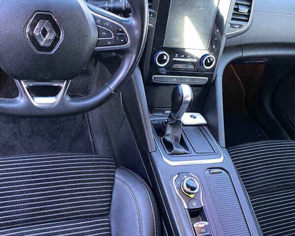 Рено Talisman, объемом двигателя 1.6 л и пробегом 260 тыс. км за 13800 $, фото 43 на Automoto.ua