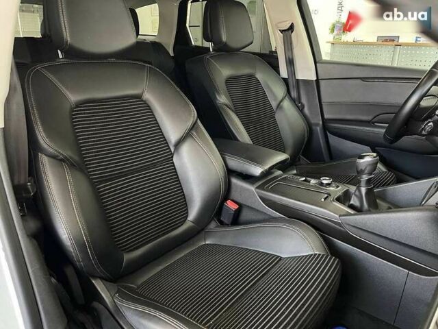 Рено Talisman, объемом двигателя 1.5 л и пробегом 334 тыс. км за 10990 $, фото 29 на Automoto.ua