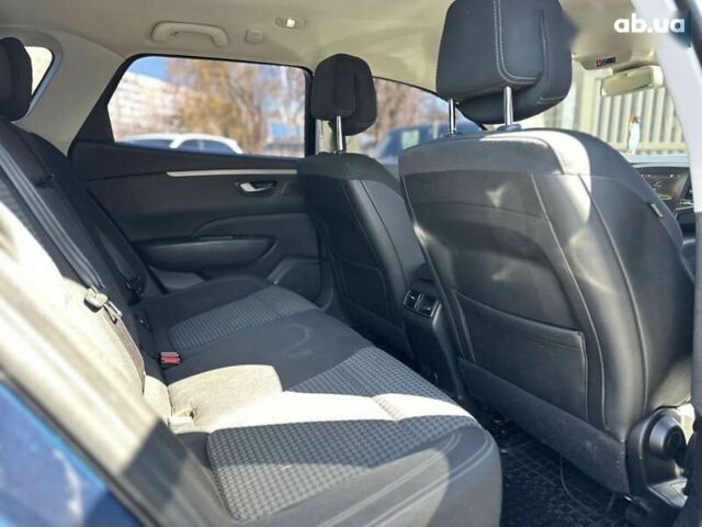 Рено Talisman, объемом двигателя 1.6 л и пробегом 199 тыс. км за 13390 $, фото 12 на Automoto.ua