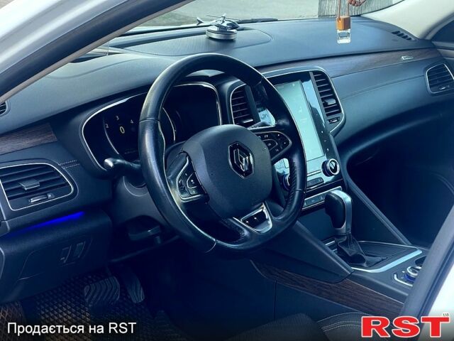 Рено Talisman, объемом двигателя 16 л и пробегом 269 тыс. км за 13800 $, фото 8 на Automoto.ua