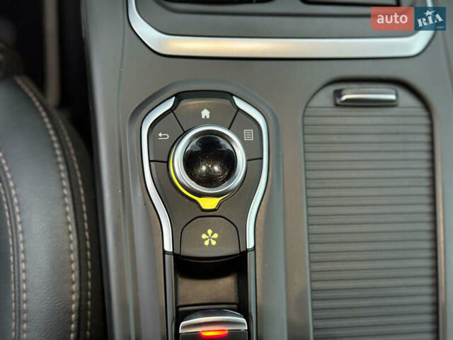 Рено Talisman, объемом двигателя 1.6 л и пробегом 174 тыс. км за 15600 $, фото 20 на Automoto.ua