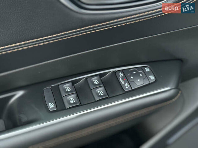 Рено Talisman, объемом двигателя 1.6 л и пробегом 174 тыс. км за 15600 $, фото 13 на Automoto.ua