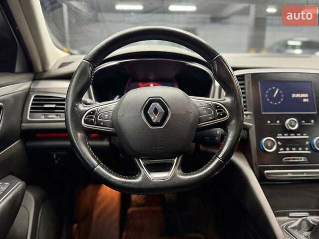 Серый Рено Talisman, объемом двигателя 1.46 л и пробегом 204 тыс. км за 13100 $, фото 9 на Automoto.ua