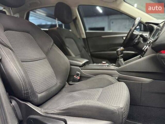 Серый Рено Talisman, объемом двигателя 1.46 л и пробегом 204 тыс. км за 13100 $, фото 13 на Automoto.ua