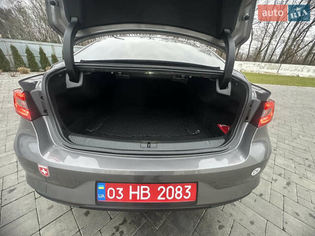 Серый Рено Talisman, объемом двигателя 1.6 л и пробегом 192 тыс. км за 16999 $, фото 35 на Automoto.ua