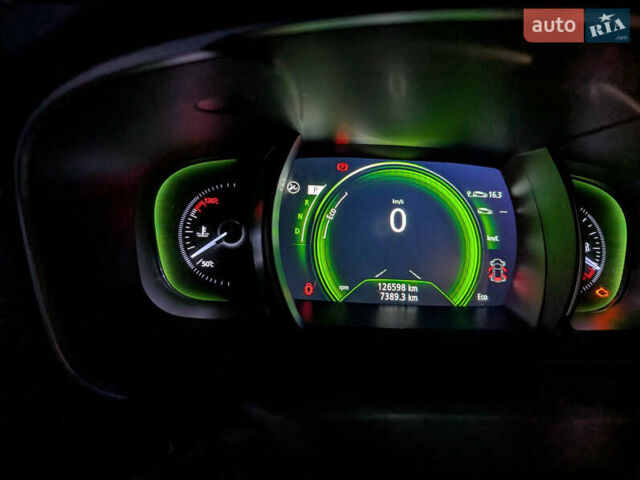 Серый Рено Talisman, объемом двигателя 1.5 л и пробегом 125 тыс. км за 13500 $, фото 11 на Automoto.ua