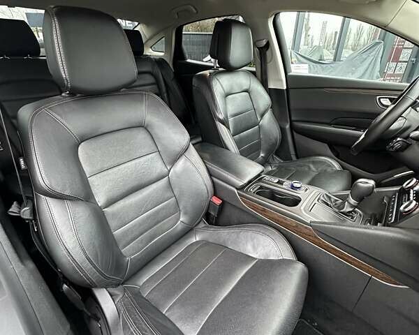 Серый Рено Talisman, объемом двигателя 1.6 л и пробегом 215 тыс. км за 15300 $, фото 23 на Automoto.ua